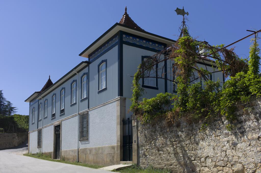 Гостевой дом Casa De Cambres Ламегу Экстерьер фото